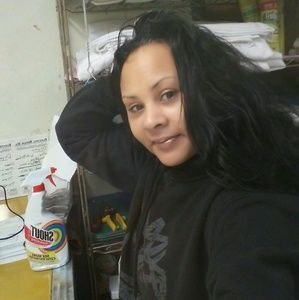 Meet your Posher, Desiree